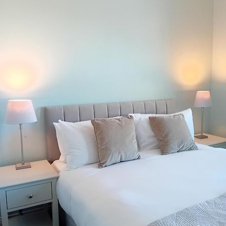 Fairwinds Guest Accommodation Дулин Экстерьер фото