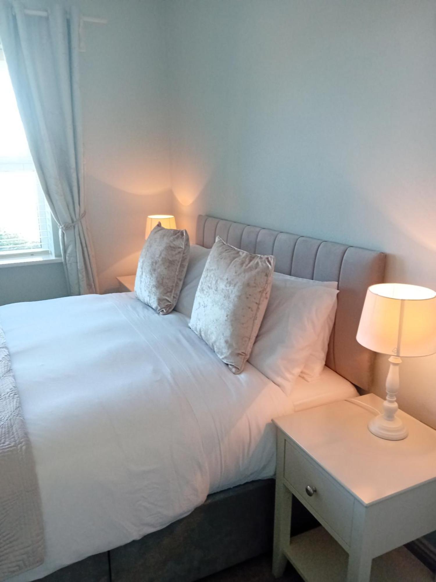 Fairwinds Guest Accommodation Дулин Экстерьер фото